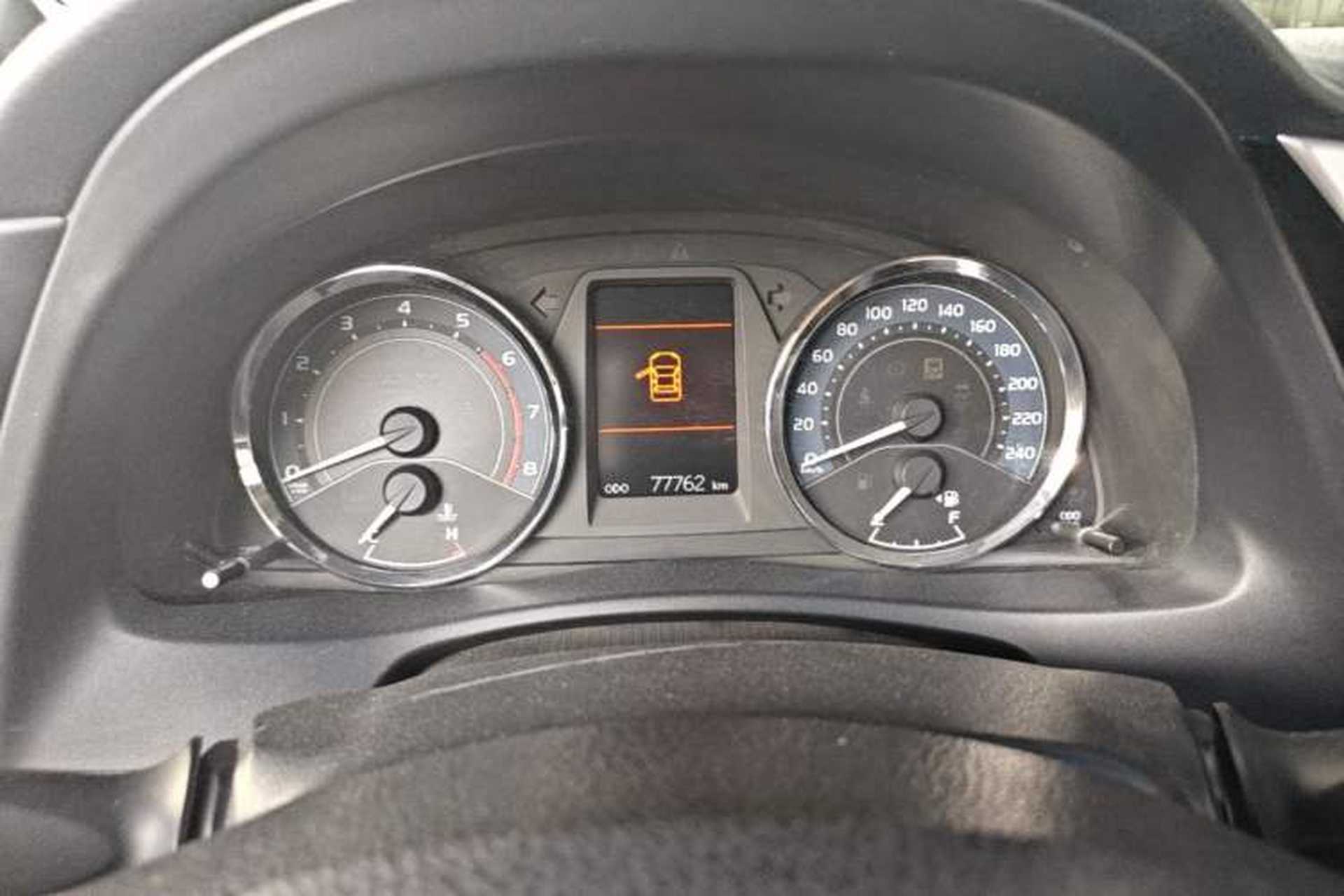 Used Toyota Corolla 2017 Revised Version 1.2T S-CVT GL-i Instrument Cluster