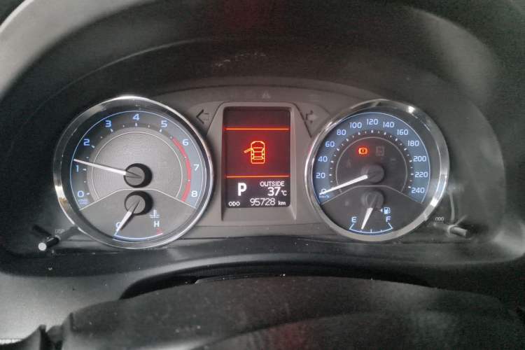 Used Toyota Corolla 2017 Revised Version 1.2T S-CVT GL-i Instrument Cluster
