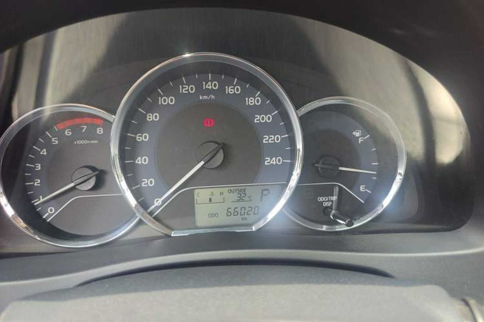 Used Toyota Corolla 2017 Revised Version 1.2T S-CVT GL Instrument Cluster