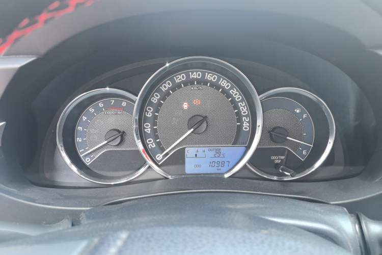 Used Toyota Corolla 2017 Revised Version 1.6L Manual GL Instrument Cluster