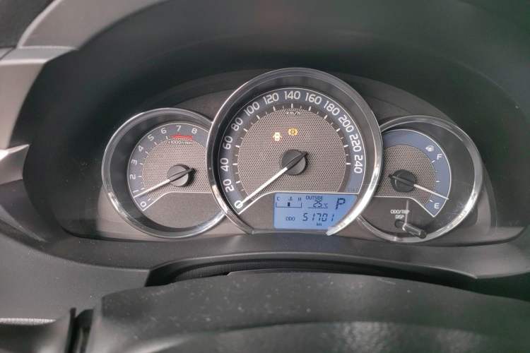 Used Toyota Corolla 2017 Revised Version 1.6L S-CVT GL Instrument Cluster