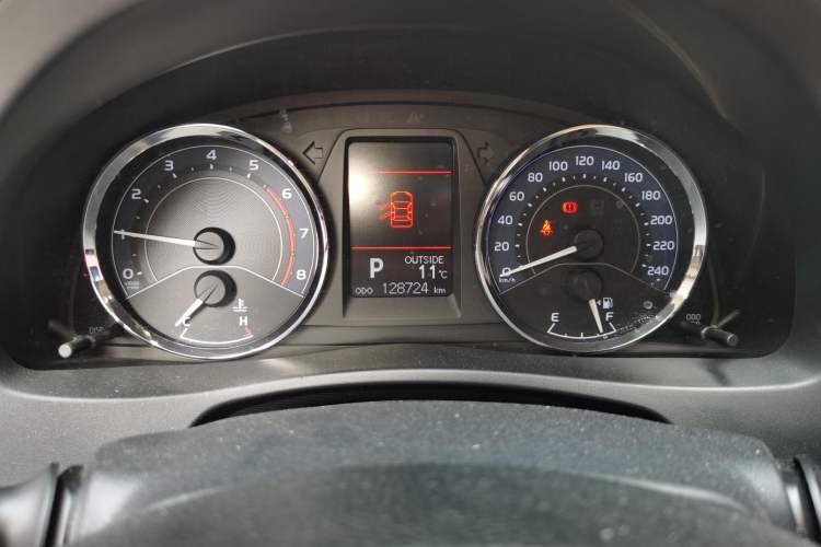 Used Toyota Corolla 2017 Revised Version 1.2T S-CVT GL-i Instrument Cluster