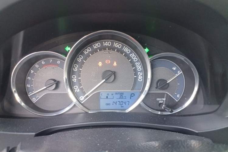 Used Toyota Corolla 2017 1.2T CVT GL Instrument Cluster
