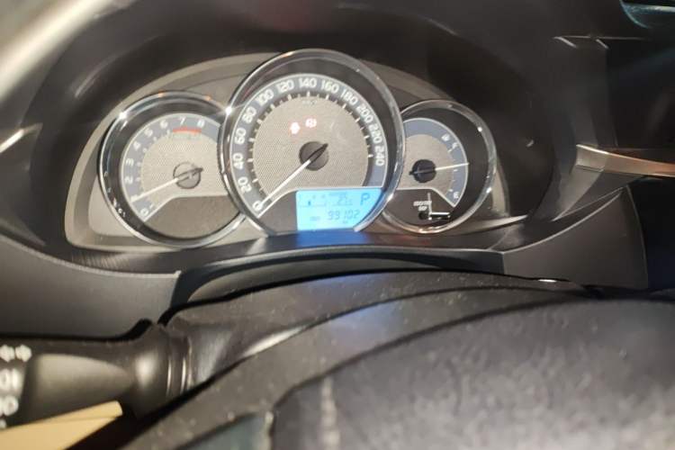 Used Toyota Corolla 2017 1.6L CVT GL Instrument Cluster