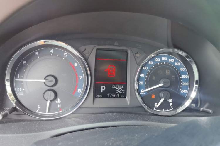 Used Toyota Corolla 2017 Revised Version 1.2T S-CVT GL-i Instrument Cluster