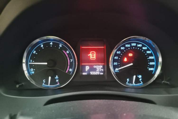 Used Toyota Corolla 2017 Revised Version 1.2T S-CVT GL-i Instrument Cluster