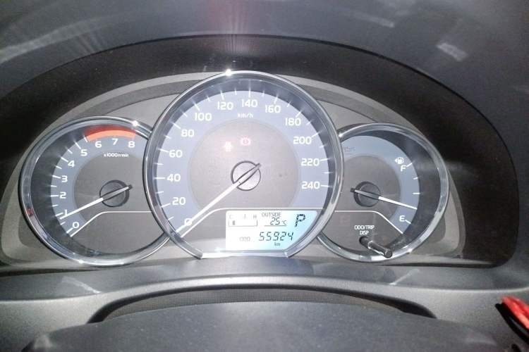 Used Toyota Corolla 2017 Revised Version 1.2T S-CVT GL Instrument Cluster