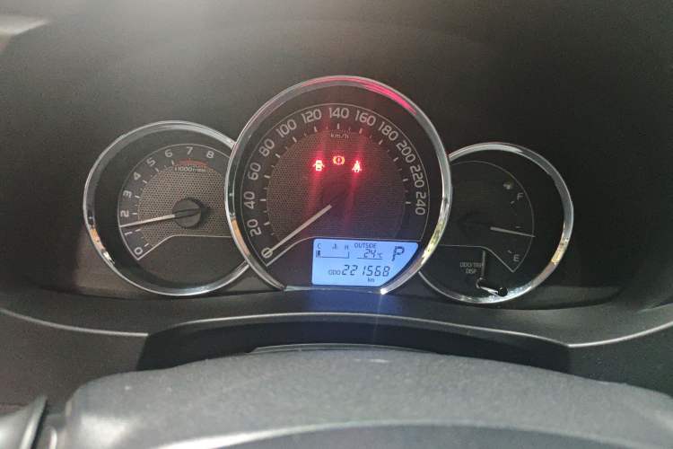 Used Toyota Corolla 2017 Revised Version 1.6L S-CVT GL Instrument Cluster