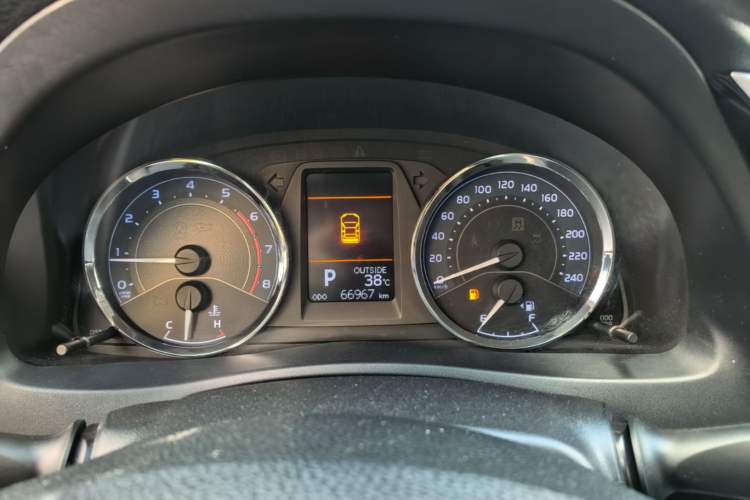 Used Toyota Corolla 2017 Revised Version 1.2T S-CVT GL-i Instrument Cluster