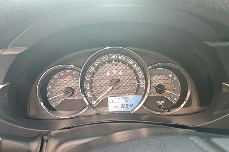 Used Toyota Corolla 2017 1.6L Manual GL Instrument Cluster