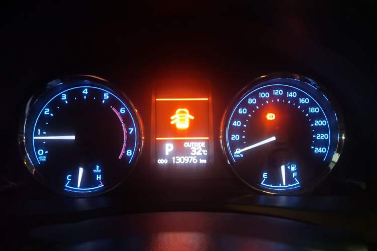 Used Toyota Corolla 2017 Revised Version 1.2T S-CVT GL-i Instrument Cluster
