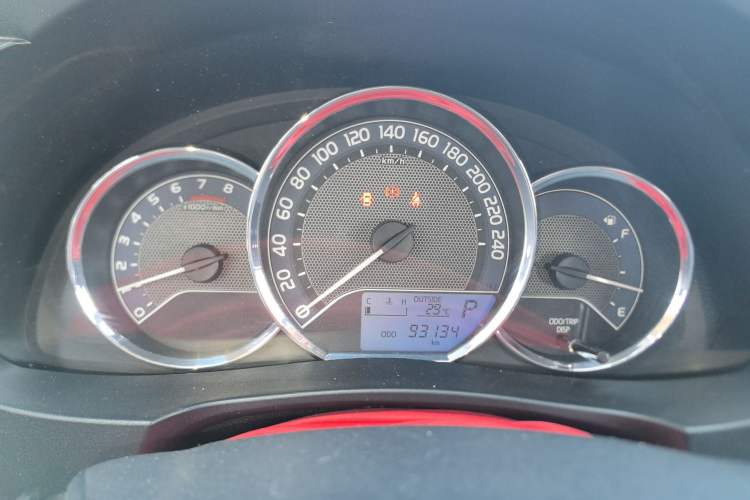 Used Toyota Corolla 2017 Revised Version 1.6L S-CVT GL Instrument Cluster