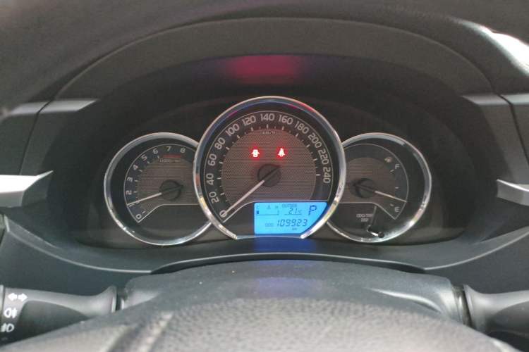 Used Toyota Corolla 2017 Revised Version 1.6L S-CVT GL Instrument Cluster