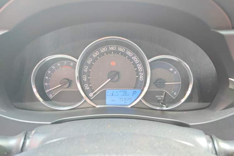 Used Toyota Corolla 2017 Revised Version 1.6L S-CVT GL Instrument Cluster