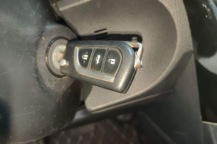 Used Toyota Corolla 2017 Revised Version 1.2T S-CVT GL-i Interior 1