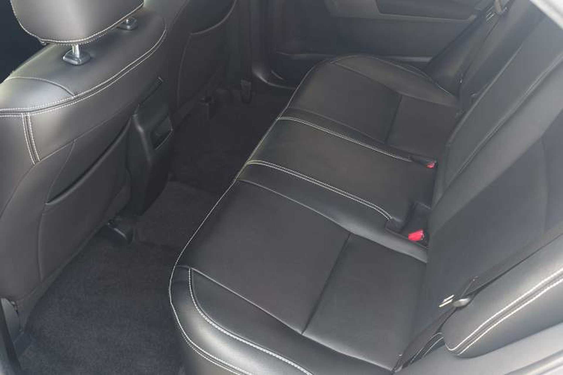 Used Toyota Corolla 2017 Revised Version 1.2T S-CVT GL-i Interior 2