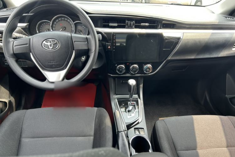 Used Toyota Corolla 2017 Revised Version 1.6L S-CVT GL Interior 2