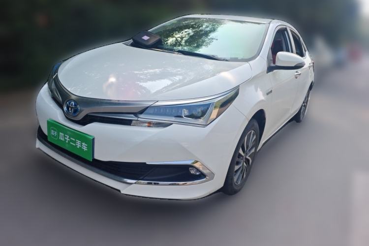 Used Toyota Corolla 2017 Revised Dual-Engine 1.8L E-CVT Leading Edition Guazi used car, China used car export, Used car for sale, Used  cars, Cheapest cars for sale