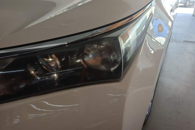 Used Toyota Corolla 2017 1.6L CVT GL Left Front Headlight