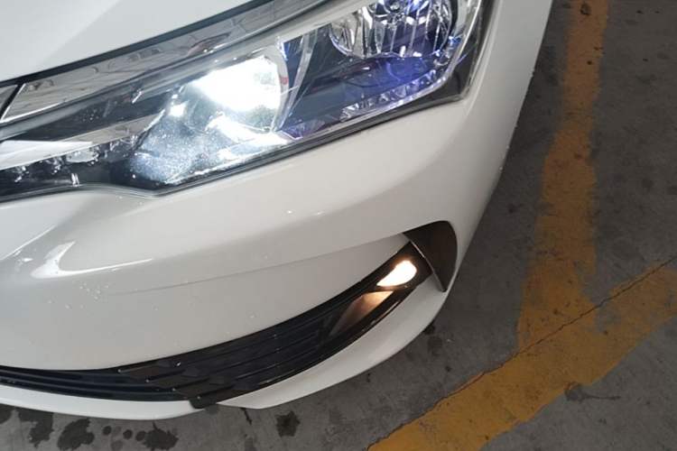 Used Toyota Corolla 2017 Revised Version 1.2T S-CVT GL Left Front Headlight