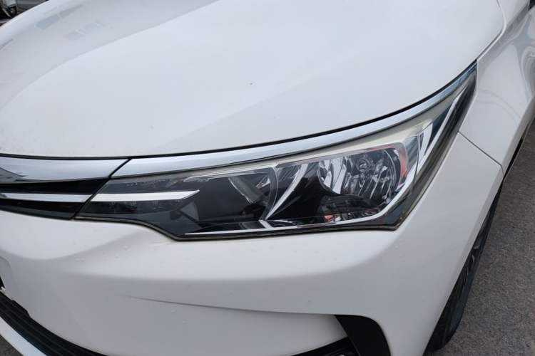 Used Toyota Corolla 2017 Revised Version 1.2T S-CVT GL Left Front Headlight
