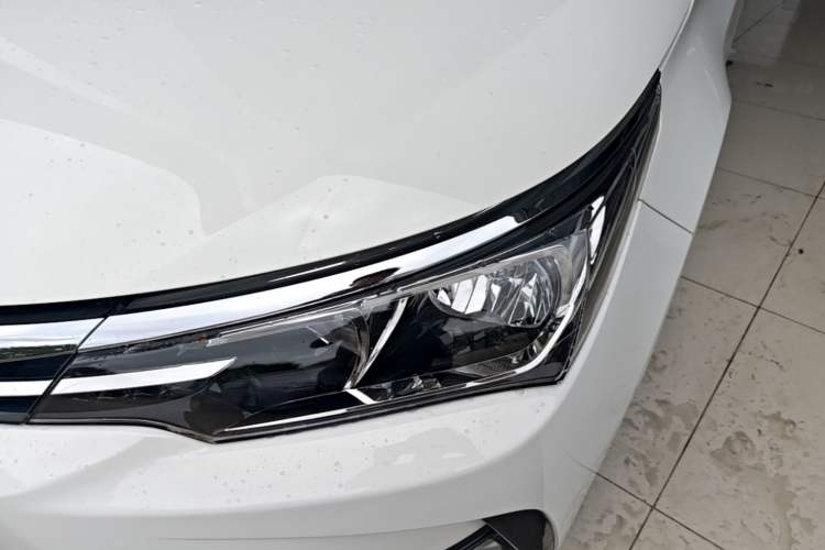 Used Toyota Corolla 2017 Revised Version 1.2T S-CVT GL-i Left Front Headlight