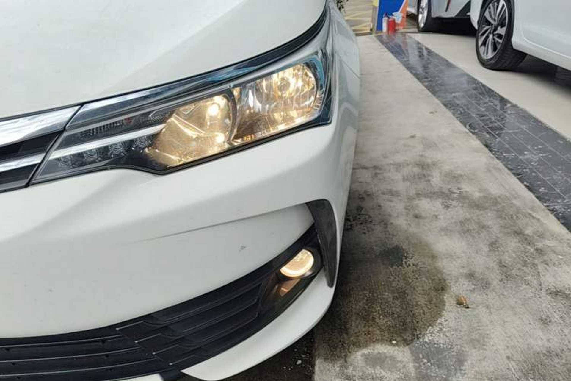 Used Toyota Corolla 2017 Revised Version 1.2T S-CVT GL-i Left Front Headlight