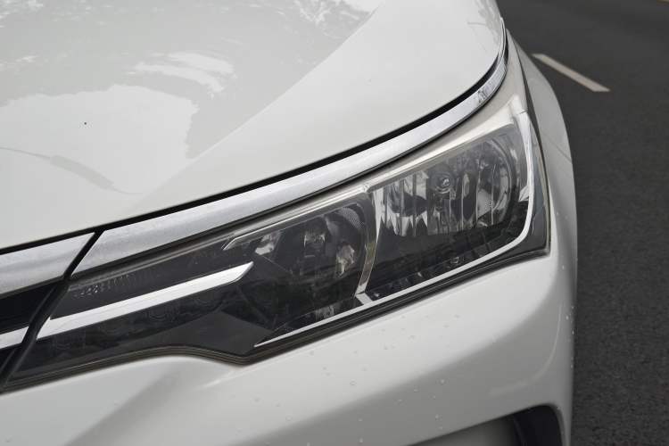 Used Toyota Corolla 2017 Revised Version 1.2T S-CVT GL Left Front Headlight