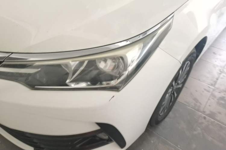 Used Toyota Corolla 2017 Revised Version 1.2T S-CVT GL Left Front Headlight