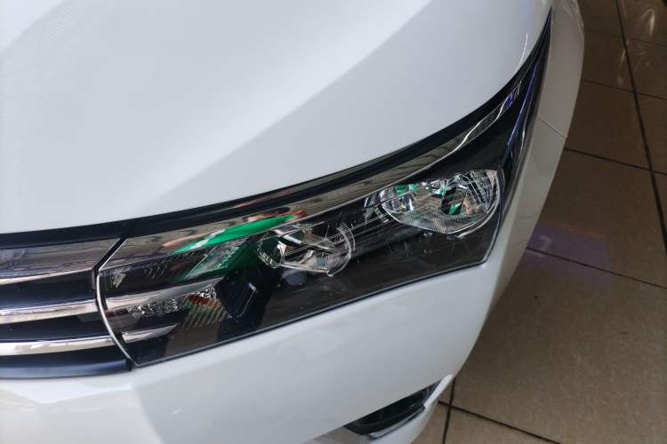 Used Toyota Corolla 2017 1.6L CVT GL Left Front Headlight