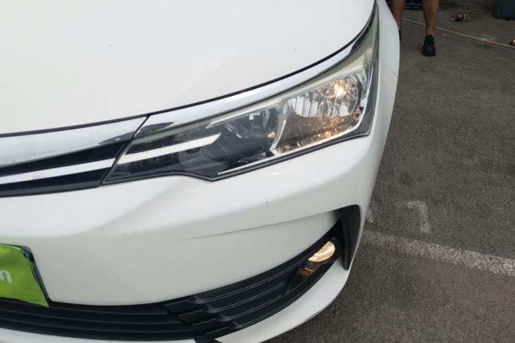 Used Toyota Corolla 2017 Revised Version 1.2T S-CVT GL Left Front Headlight