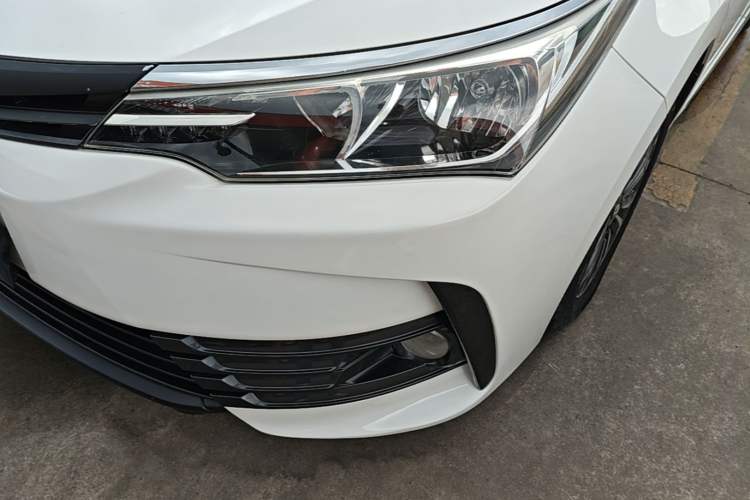 Used Toyota Corolla 2017 Revised Version 1.2T S-CVT GL-i Left Front Headlight