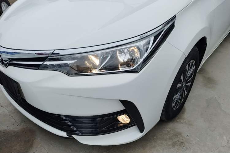 Used Toyota Corolla 2017 Revised Version 1.2T S-CVT GL Left Front Headlight