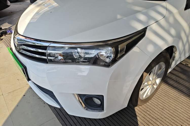 Used Toyota Corolla 2017 1.2T CVT GL Left Front Headlight