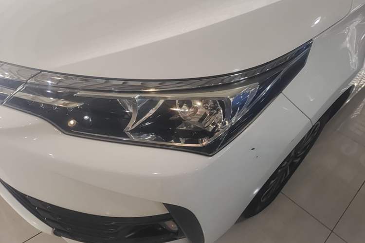 Used Toyota Corolla 2017 Revised Version 1.2T S-CVT GL Left Front Headlight