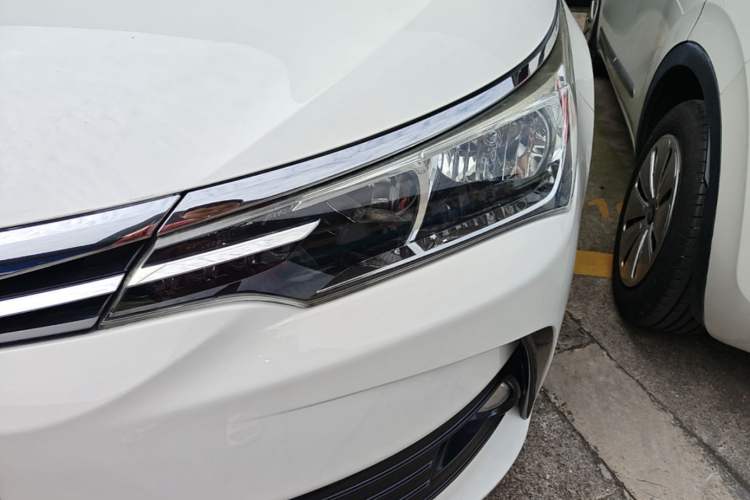 Used Toyota Corolla 2017 Revised Version 1.2T S-CVT GL Left Front Headlight