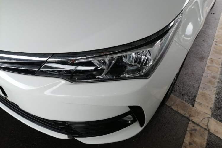 Used Toyota Corolla 2017 Revised Version 1.2T S-CVT GL Left Front Headlight