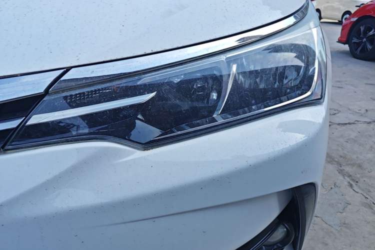 Used Toyota Corolla 2017 Revised Version 1.2T S-CVT GL Left Front Headlight