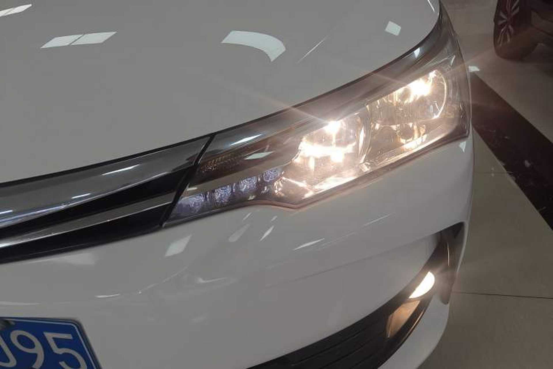 Used Toyota Corolla 2017 Revised Version 1.2T S-CVT GL Left Front Headlight