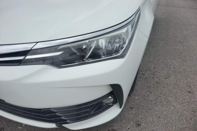 Used Toyota Corolla 2017 Revised Version 1.2T Manual GL Left Front Headlight