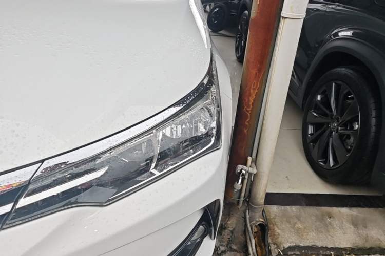 Used Toyota Corolla 2017 Revised Version 1.2T S-CVT GL-i Left Front Headlight