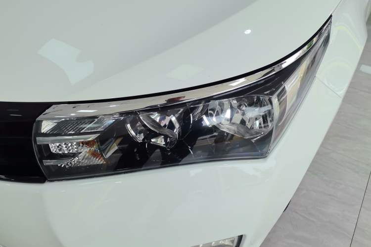 Used Toyota Corolla 2017 1.2T CVT GL Left Front Headlight