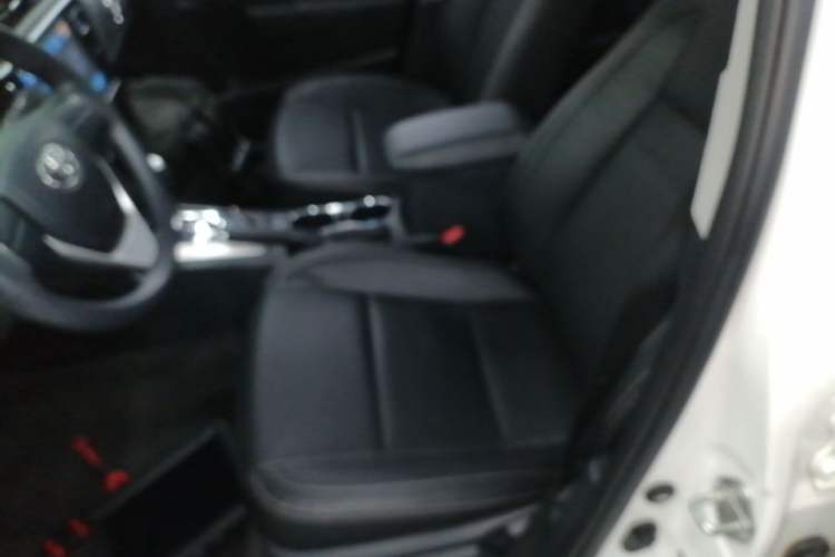 Used Toyota Corolla 2017 Revised Version 1.2T S-CVT GL Left Front Seat