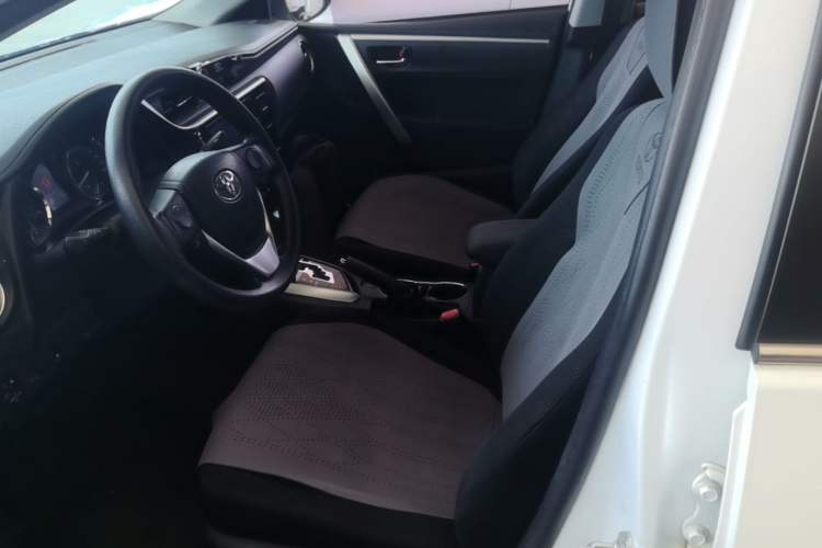 Used Toyota Corolla 2017 Revised Version 1.2T S-CVT GL-i Left Front Seat