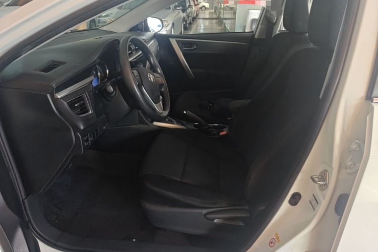 Used Toyota Corolla 2017 1.6L CVT GL Left Front Seat