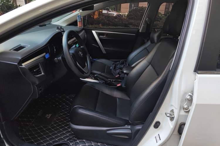 Used Toyota Corolla 2017 Revised Version 1.6L S-CVT GL Left Front Seat