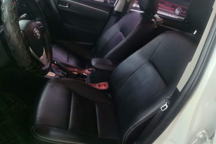 Used Toyota Corolla 2017 Revised Version 1.2T S-CVT GL Left Front Seat