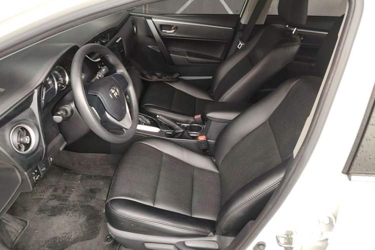 Used Toyota Corolla 2017 Revised Version 1.2T S-CVT GL Left Front Seat