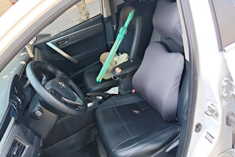 Used Toyota Corolla 2017 1.2T CVT GL Left Front Seat
