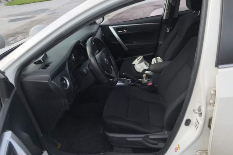 Used Toyota Corolla 2017 Revised Version 1.2T S-CVT GL-i Left Front Seat